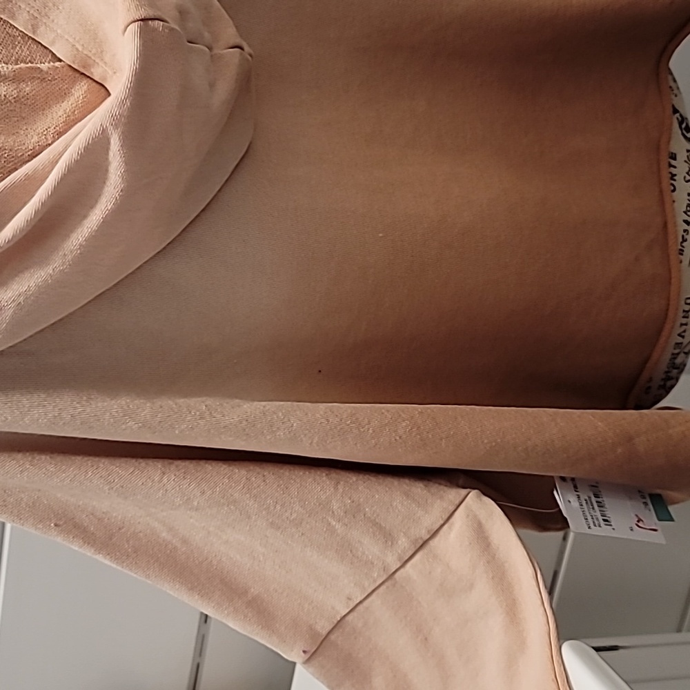 Ombre Cropped Hoodie - Picture 6 of 12